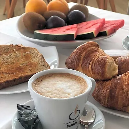 Llorca Hotel 2*