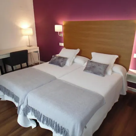 Llorca Hotel