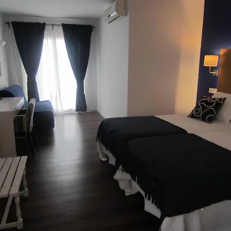 Hotel Llorca 2*