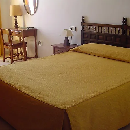 Hotel Llorca 2*