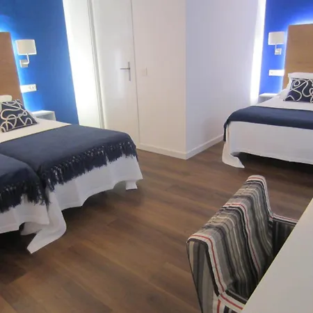 Llorca Hotel