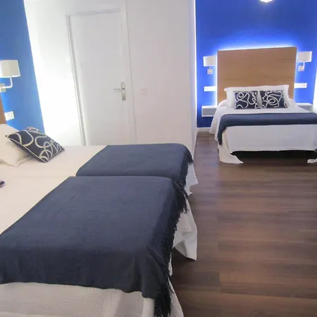 Llorca Hotel 2*