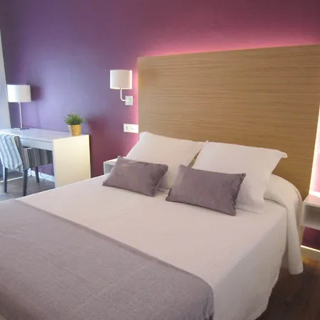 Llorca Hotel