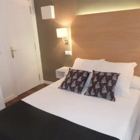 Llorca Hotel 2*