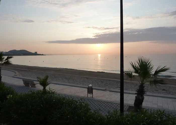 Llorca 2* Platja de l’Almadrava